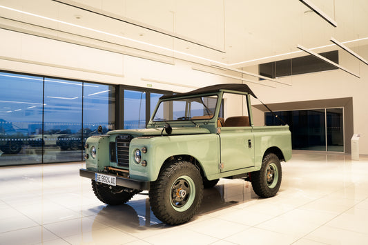 Land Rover Santana Beach